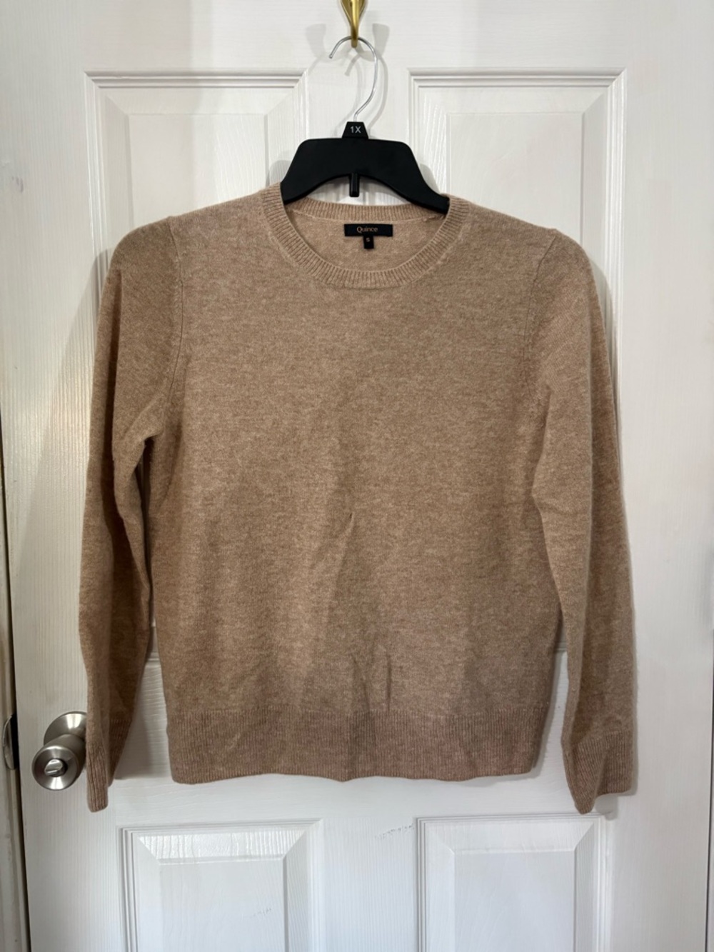 Quince Cashmere Crewneck Sweater in Beige